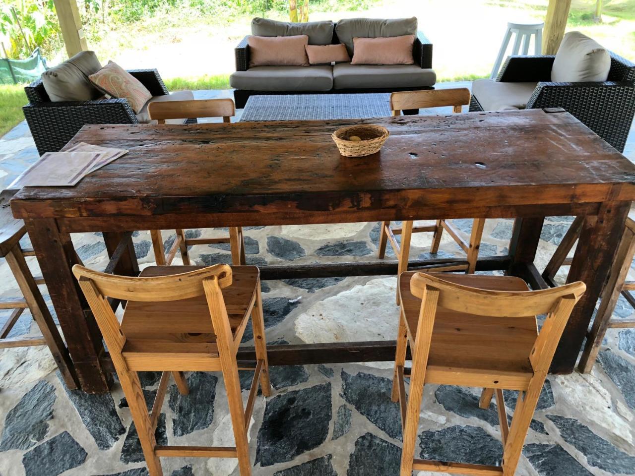 Barefoot Beach Pad Aparthotel