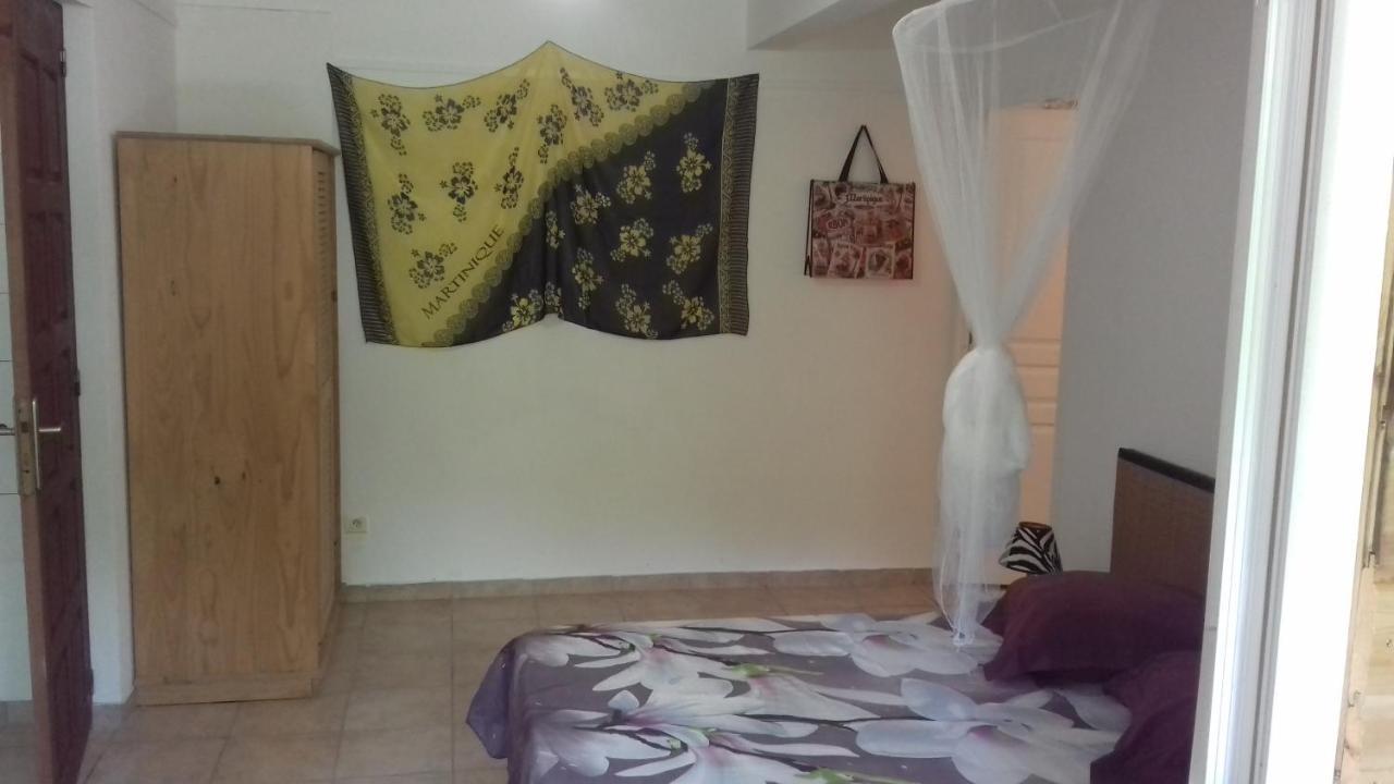 T2 Kay Zanndoli La Trinité