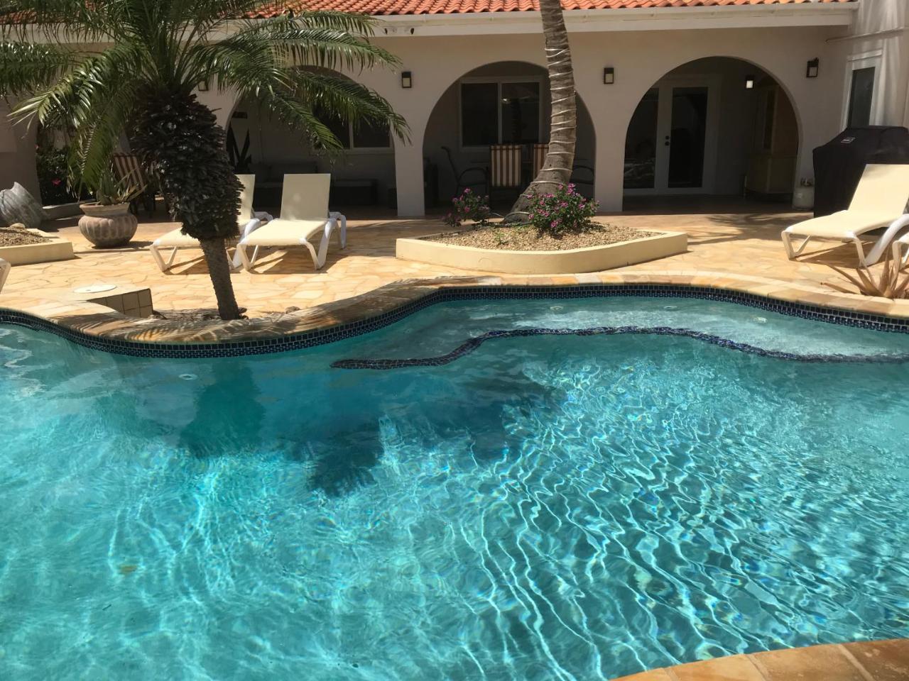 Arashi Beach Villa Noord