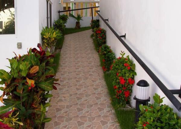 Seahorse Aparthotel 4*