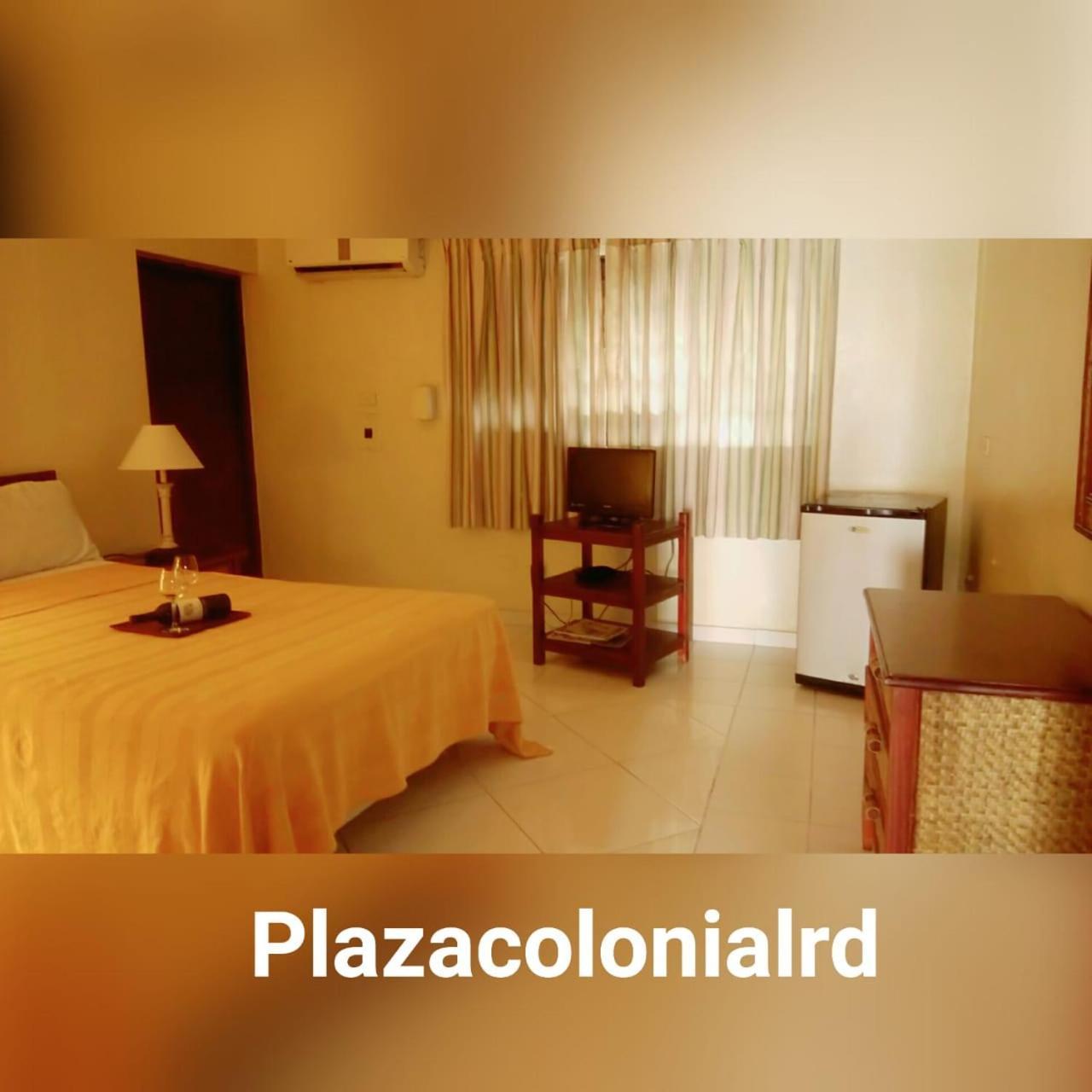 Plaza Colonial