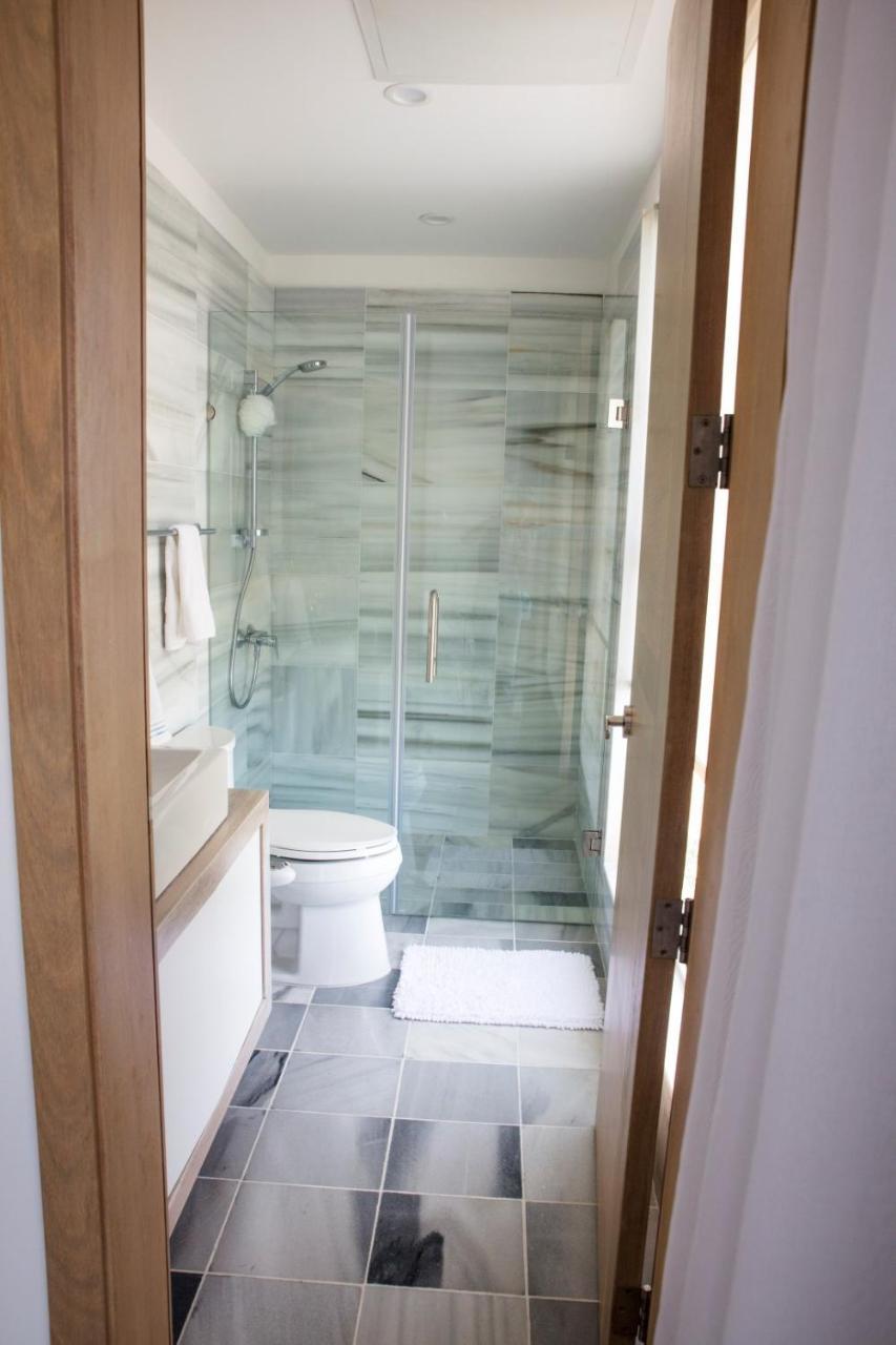 Sea Winds With Direct Ocean Views Apartamento