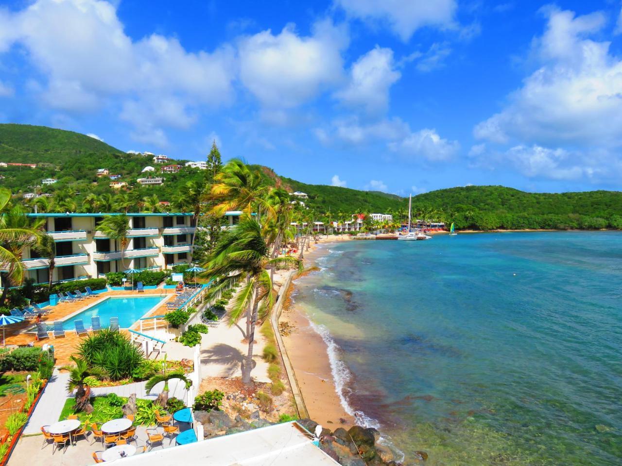 Oceanfront Watergate Villas & Apartamento *