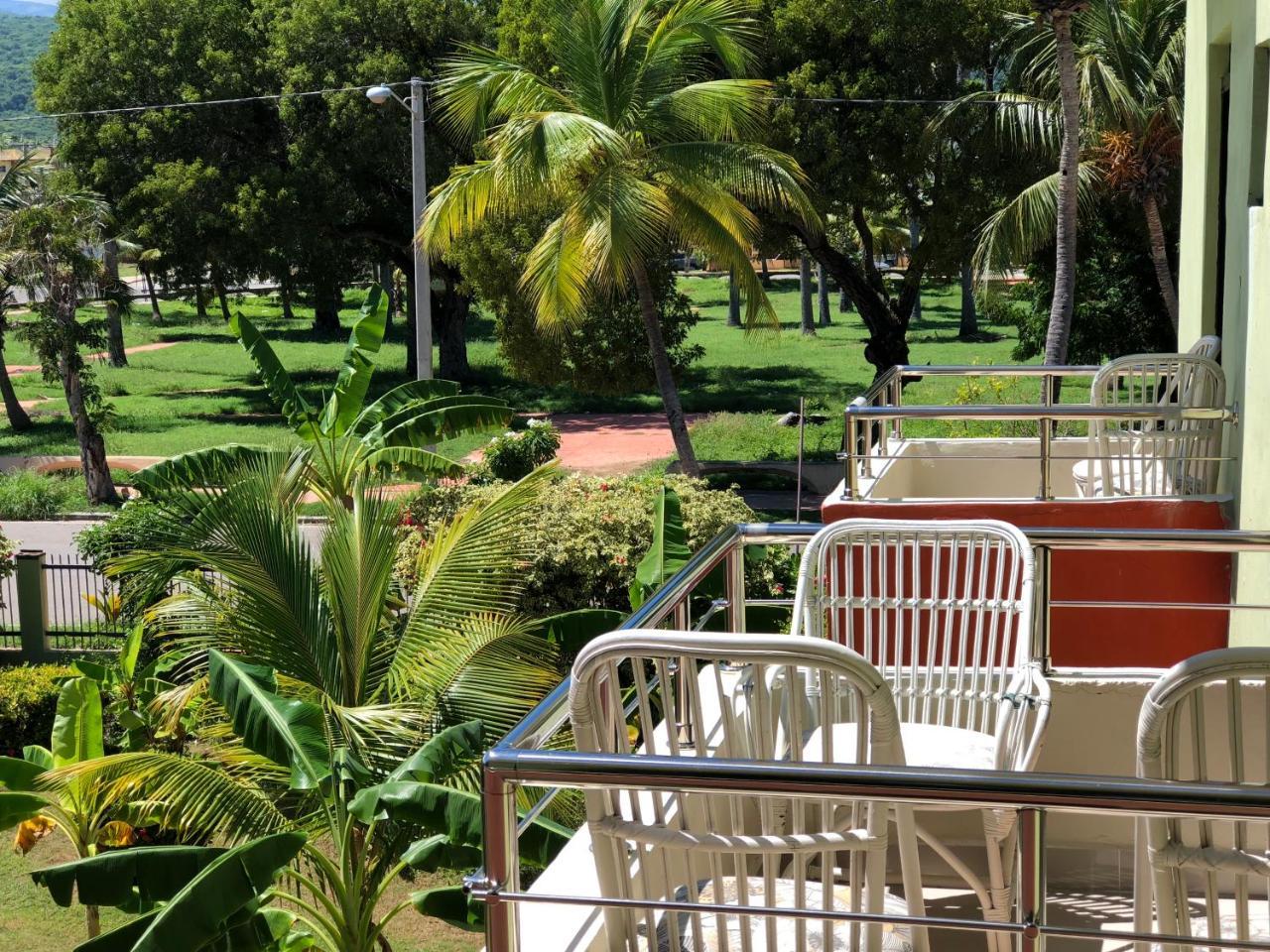 Hotel Guarocuya De 3*