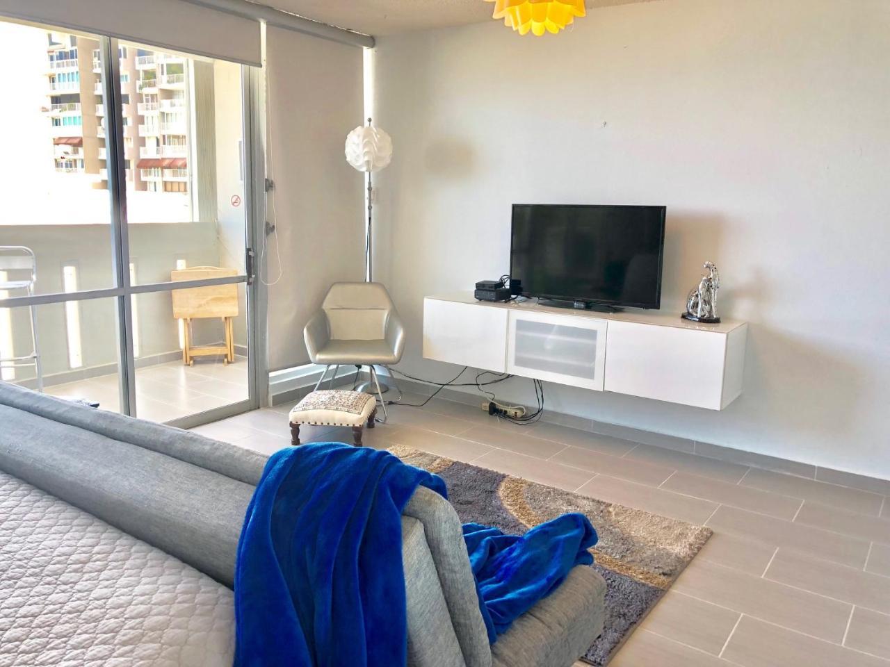 Vacation Apartments Ocean Towers Apartment *