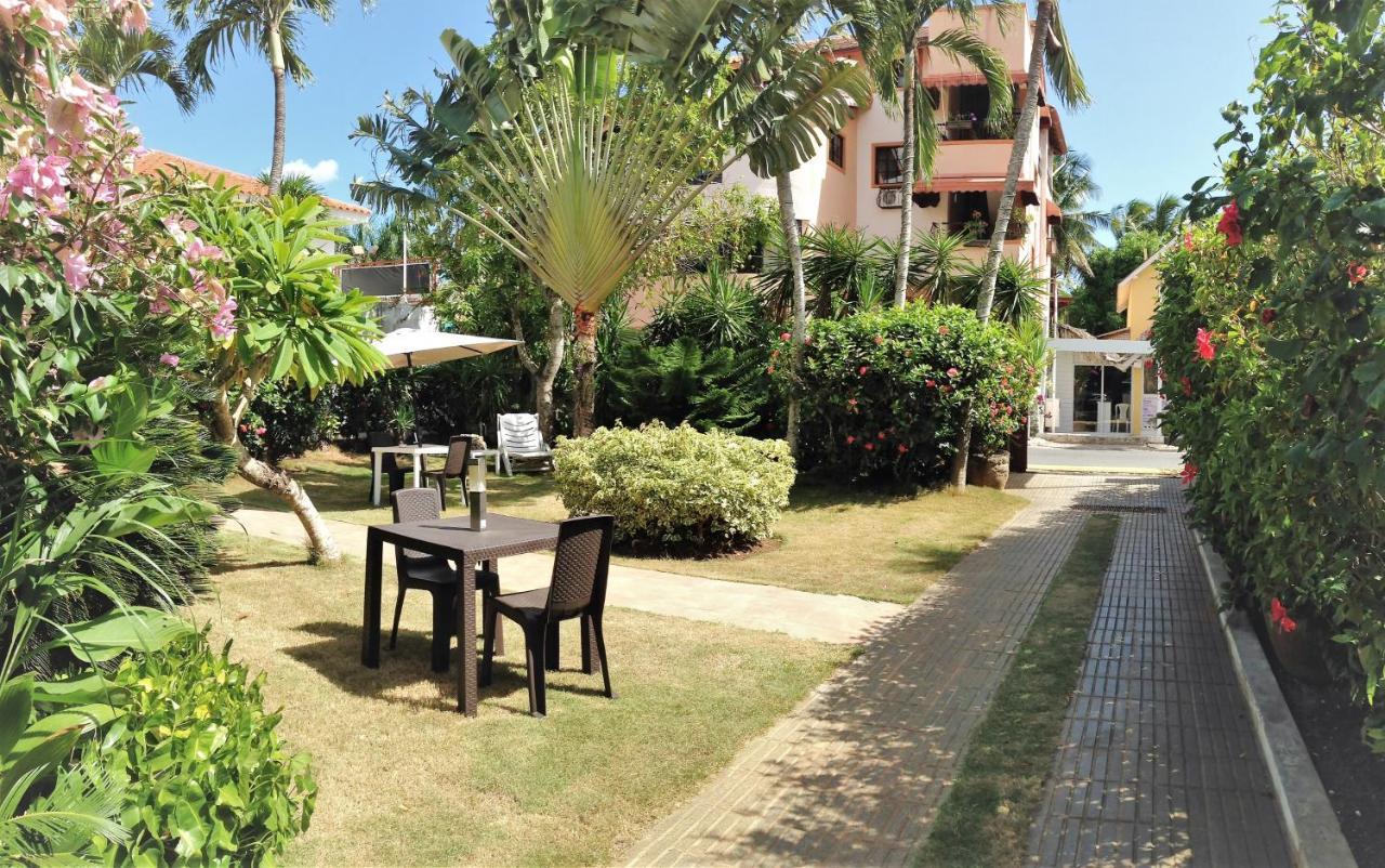 Casa Felicita Y Aparthotel Bayahibe