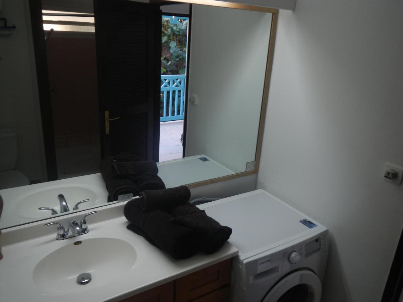 Orient Bay Beach Studio Aparthotel