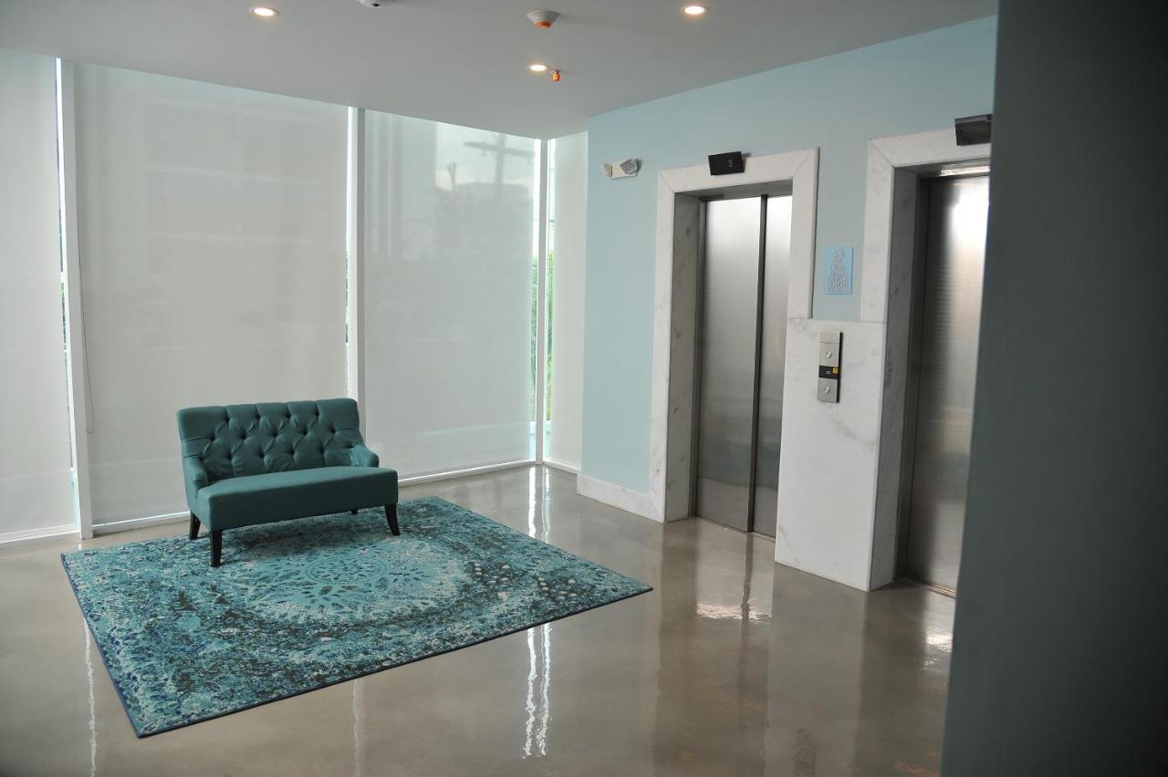 R Hotel 4*