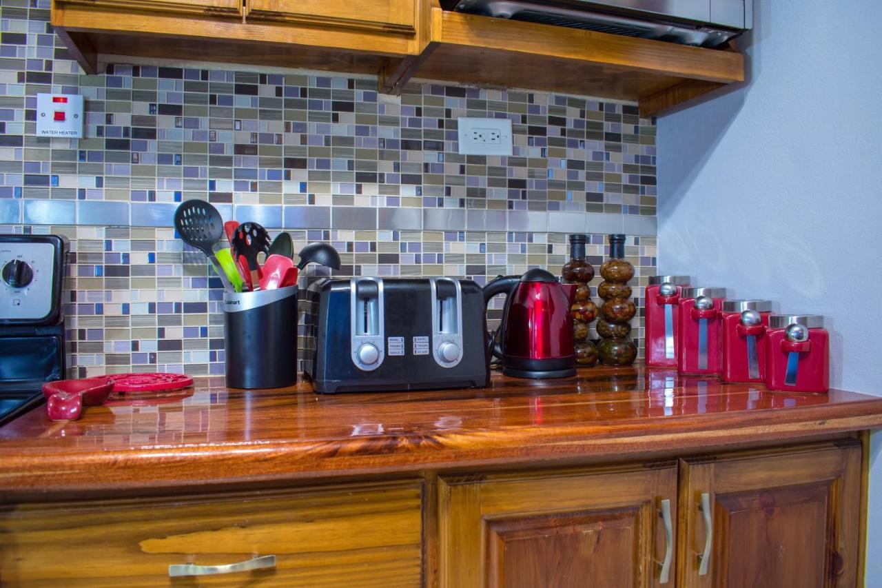 Casa Alexandria Guest Apartamento Kingston
