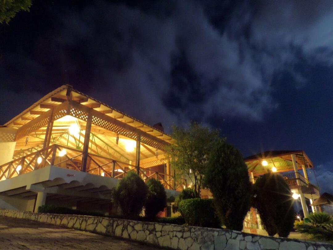 Alojamento Altocerro