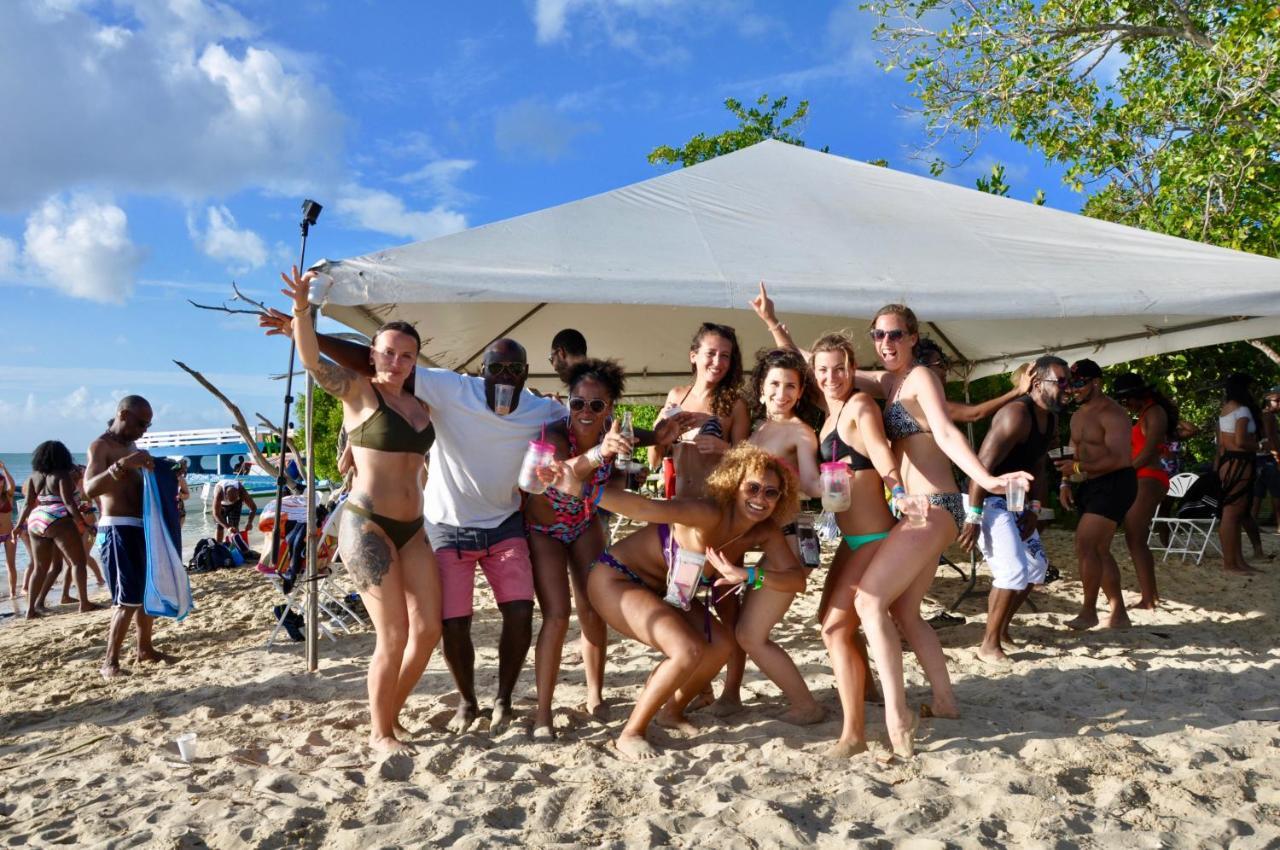 Hostel Fish Tobago Buccoo