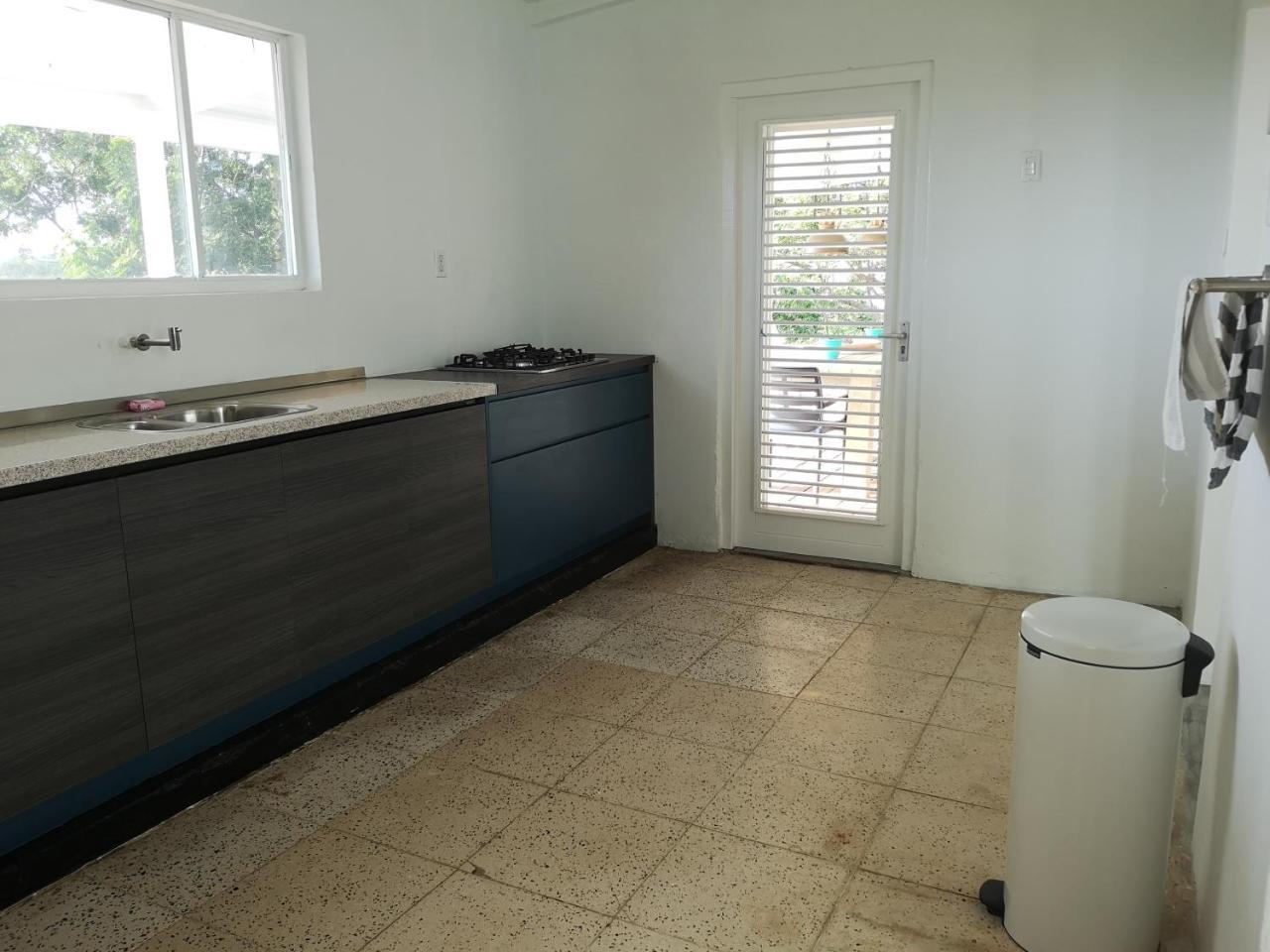 Holiday home Kt169 Kaya Telekomunikashon Brakkep Willemstad
