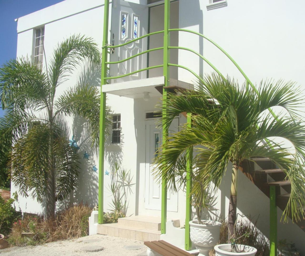Hotel Coral Lane Saint James