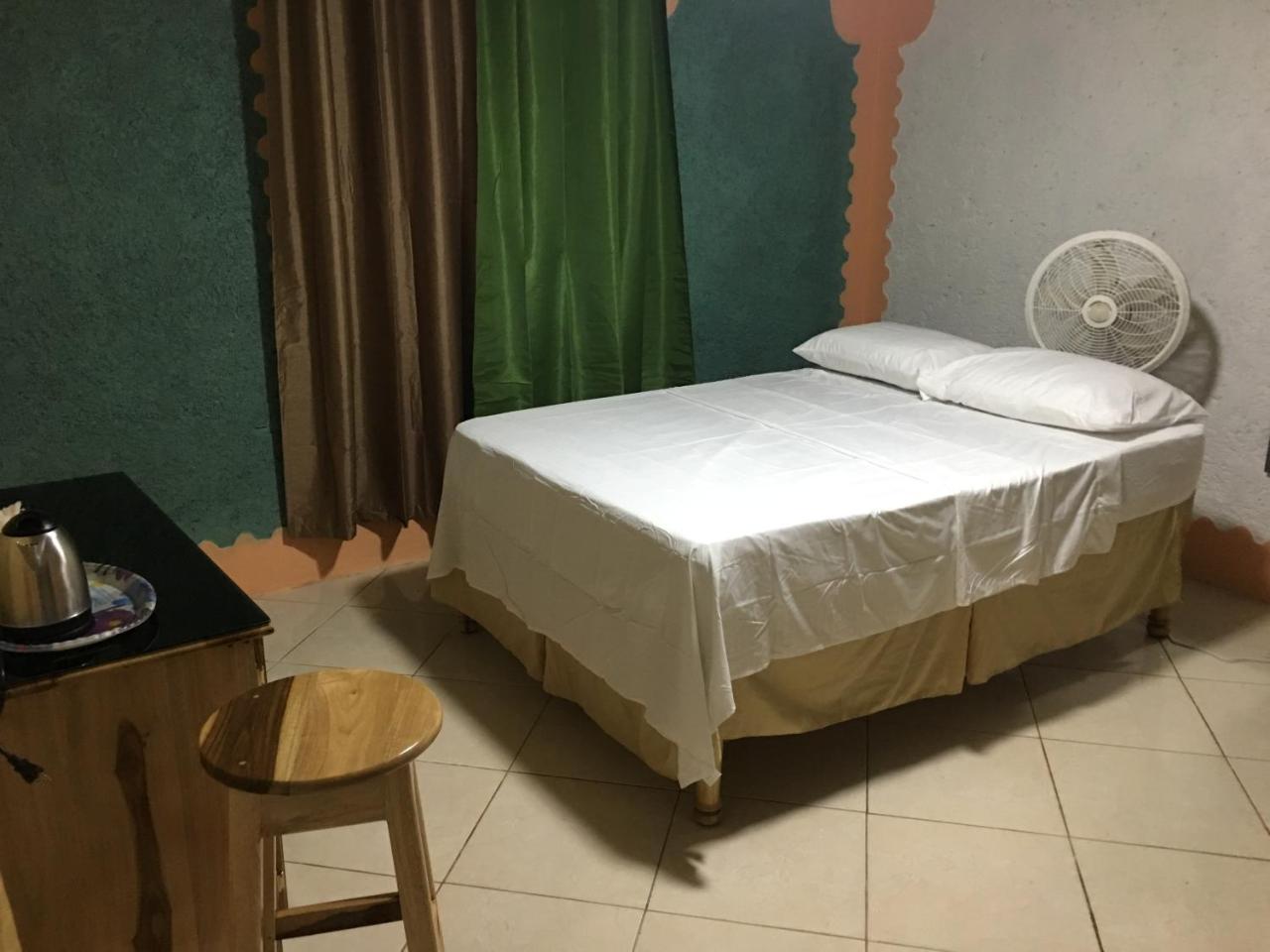 Becaville Bed & Breakfast Port Antonio