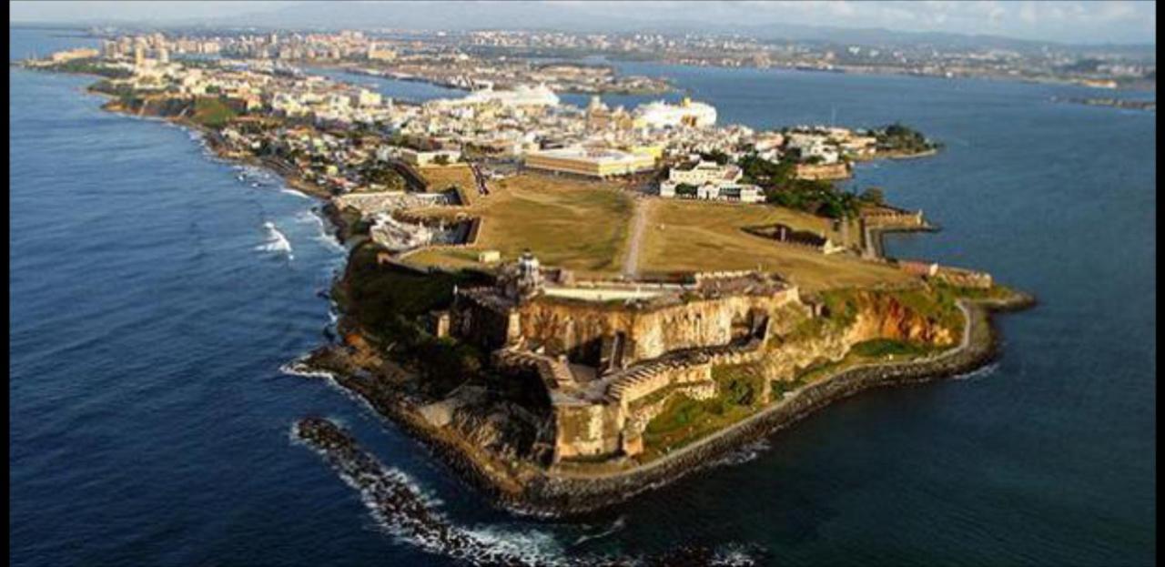Casa de férias Black & White Comfort House San Juan