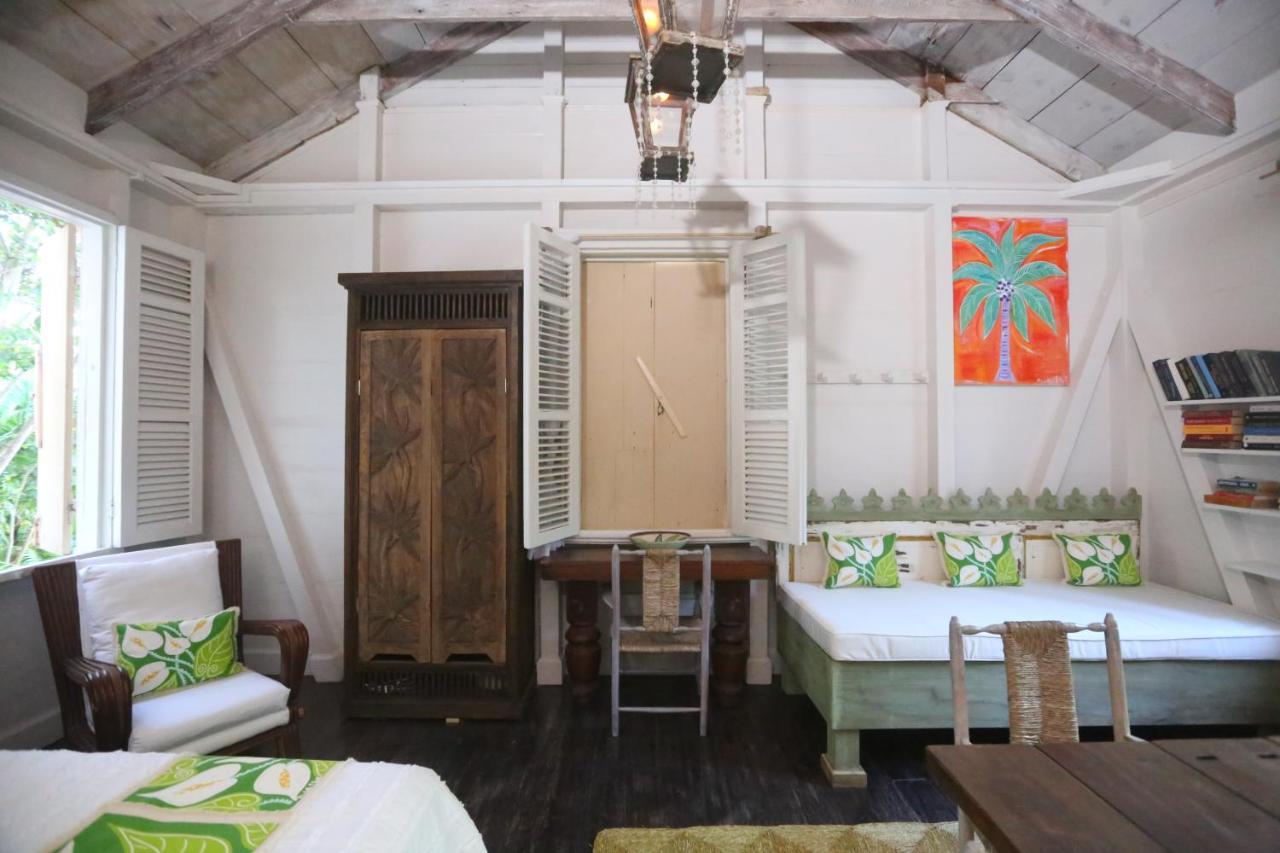 Pink Plantation House Inn