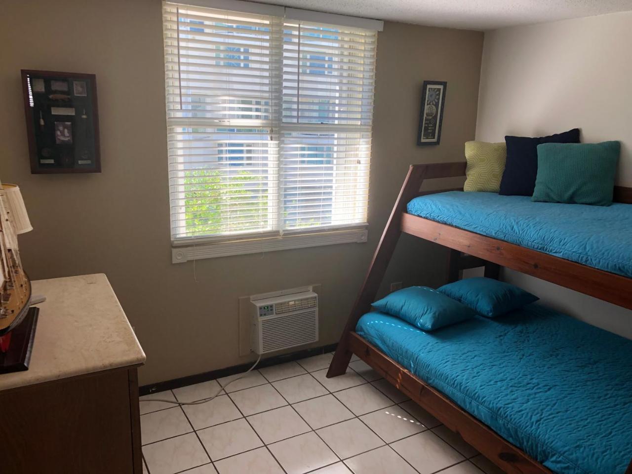 Apartment Berwind Beach Resort 2 Bedroom 2 Bathroom 2 Parking *