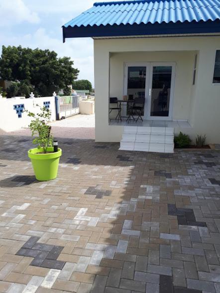 The Lush Apartamento Willemstad