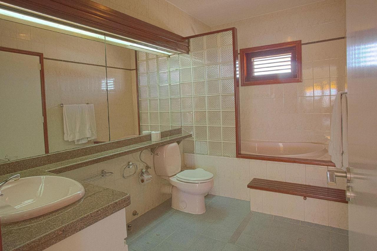 Club Nautico Oceanfront Penthouse