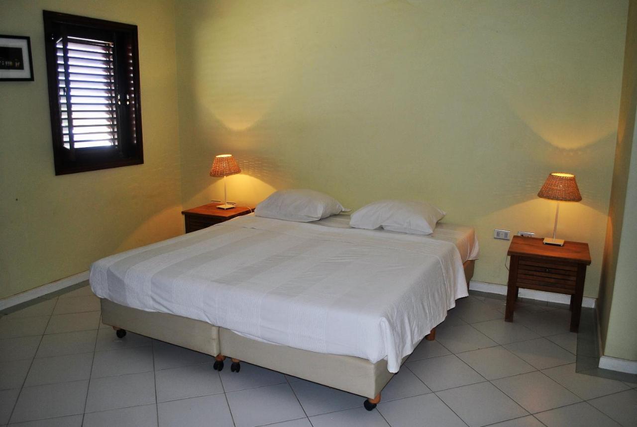 Club Nautico Oceanfront Penthouse Playa