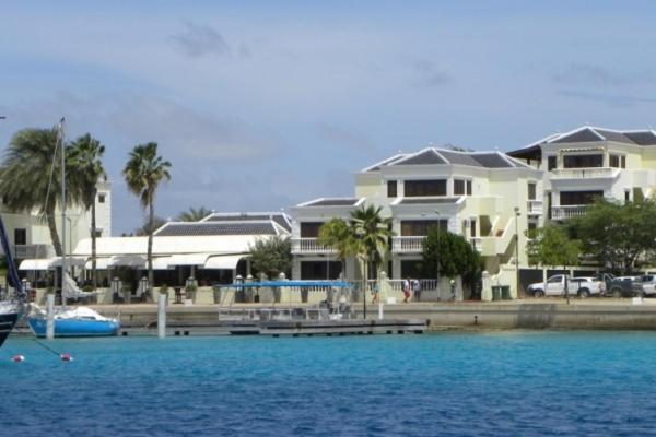 Club Nautico Oceanfront Penthouse