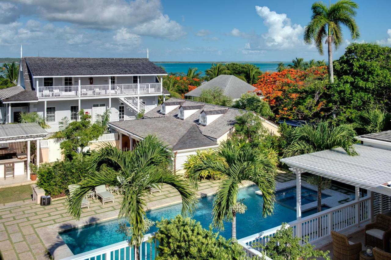 Eleven Bahama House Resort 4*