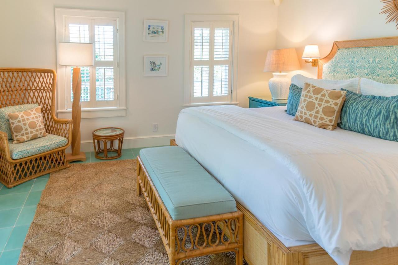 Eleven Bahama House 4*