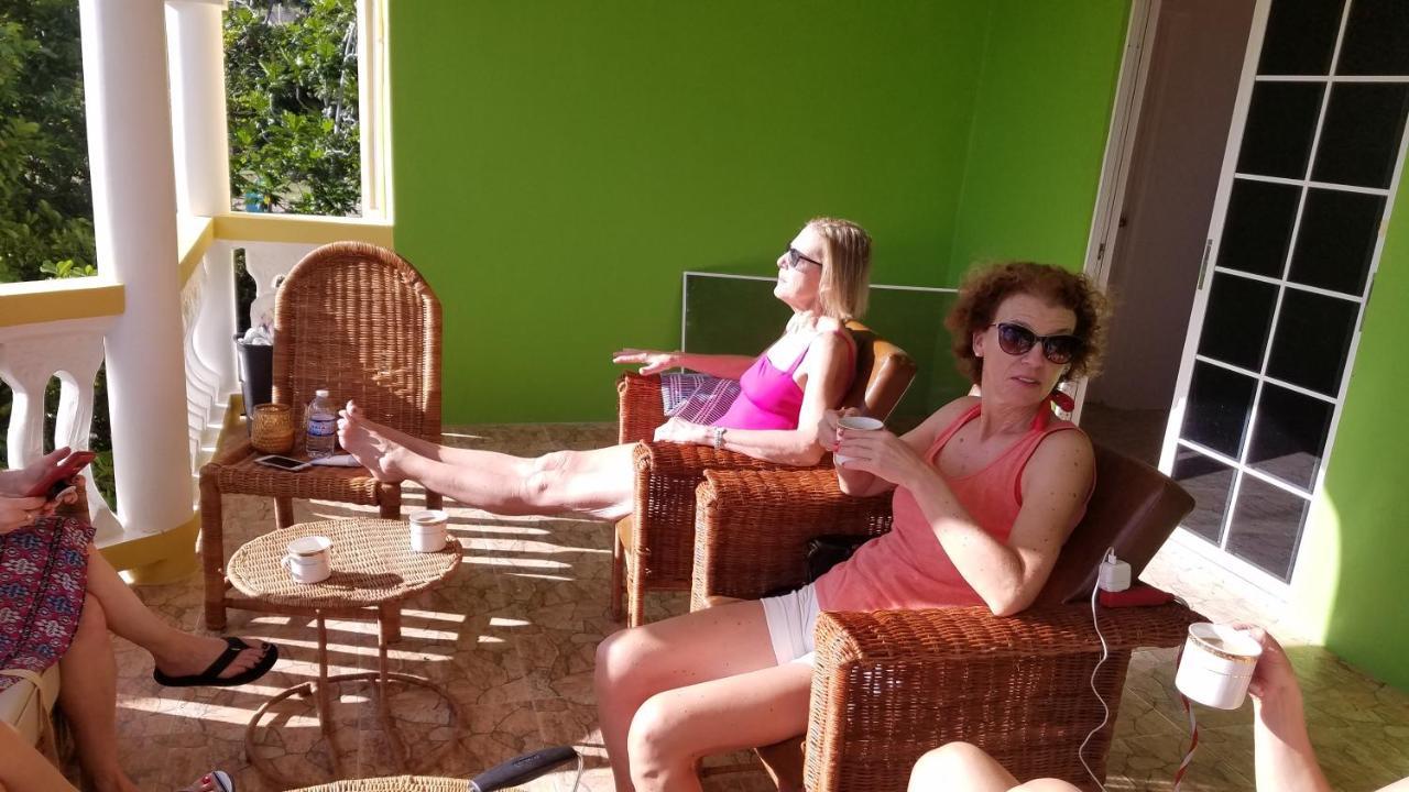 Pousada Takuma Boutque & Montego Bay