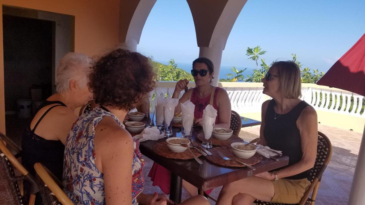 Pousada Takuma Boutque & Montego Bay