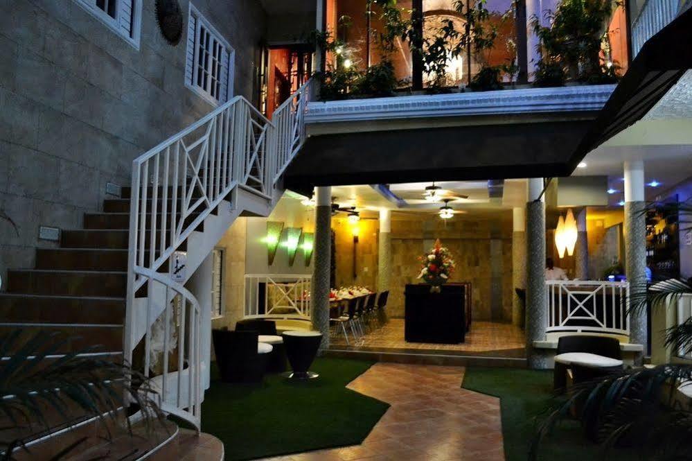 Eden Gardens Wellness & Spa 4*