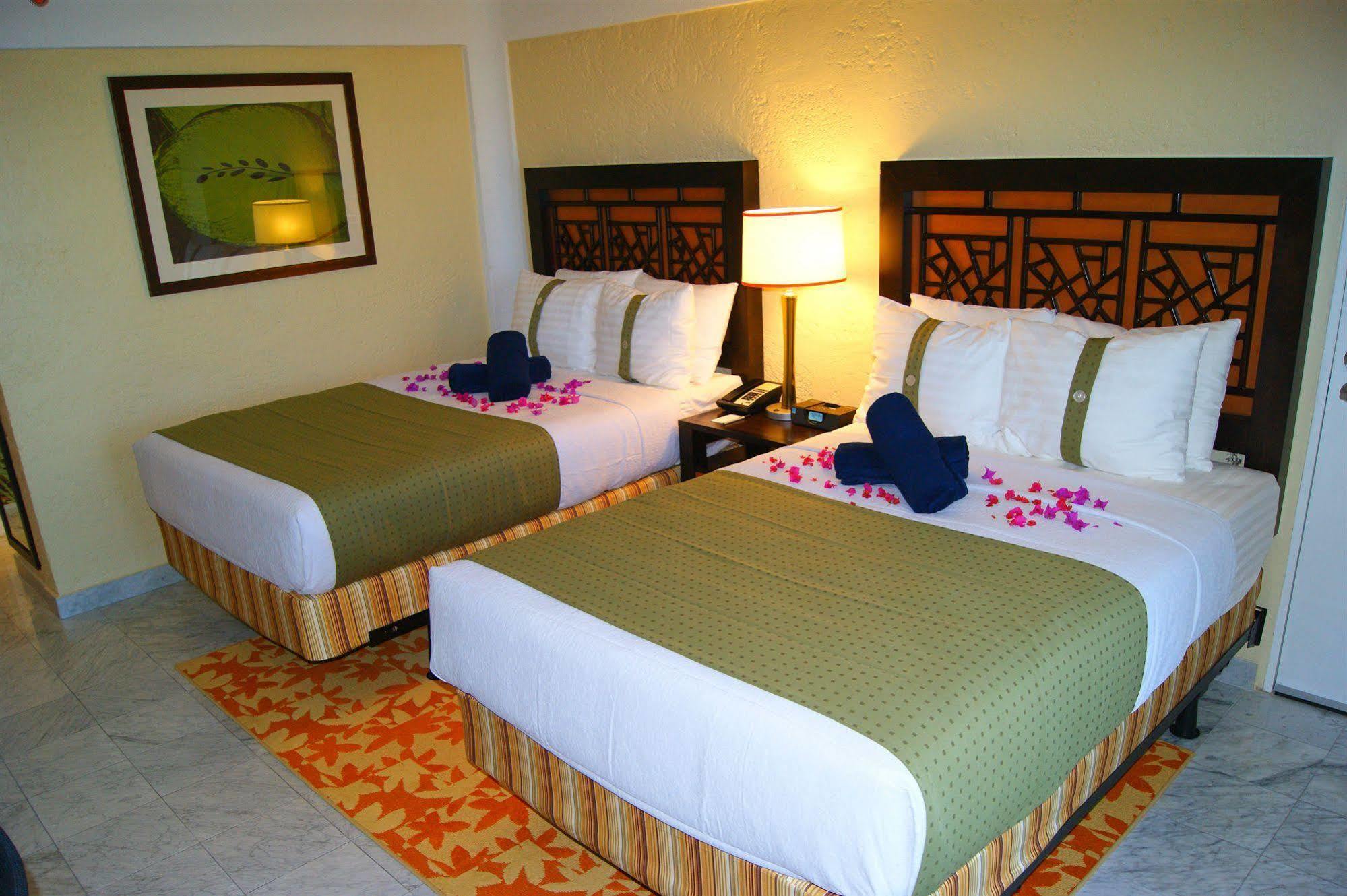 Radisson Aquatica Barbados Hotel
