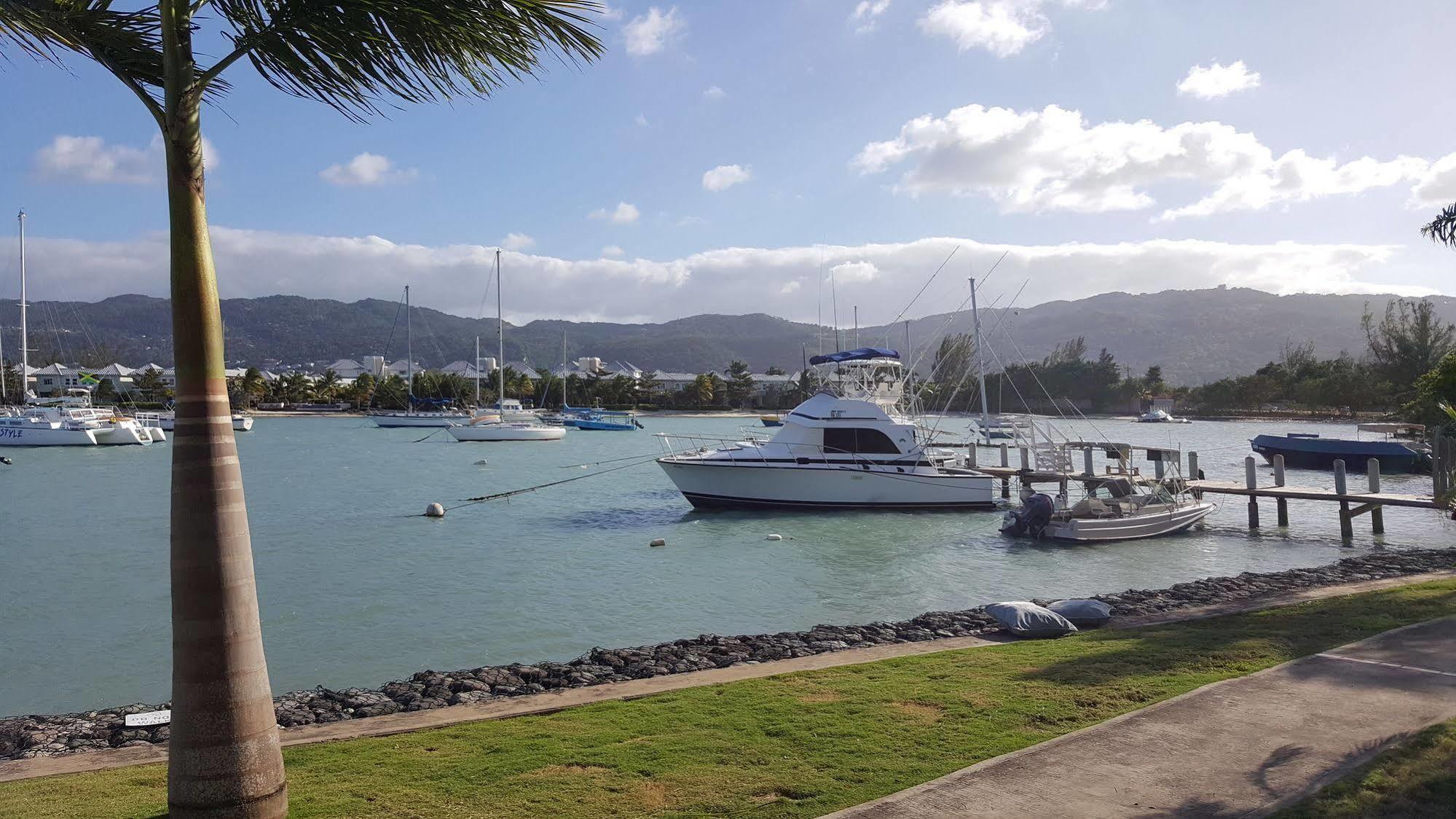 Hotel Casa Marina At Seawind Montego Bay