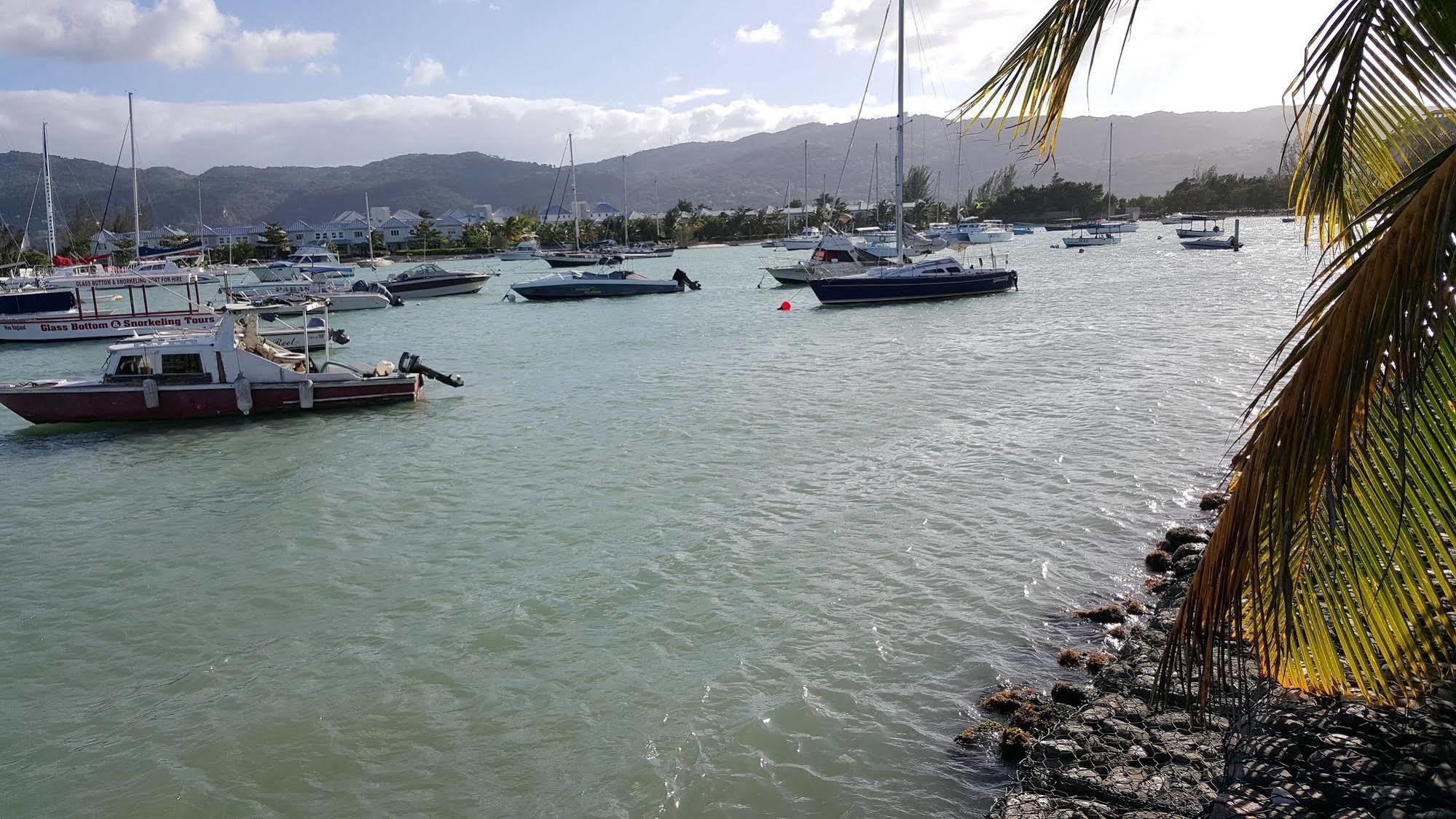 Casa Marina At Seawind
