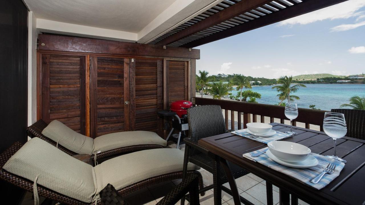 Apartment Sapphire Beach - Beachfront *