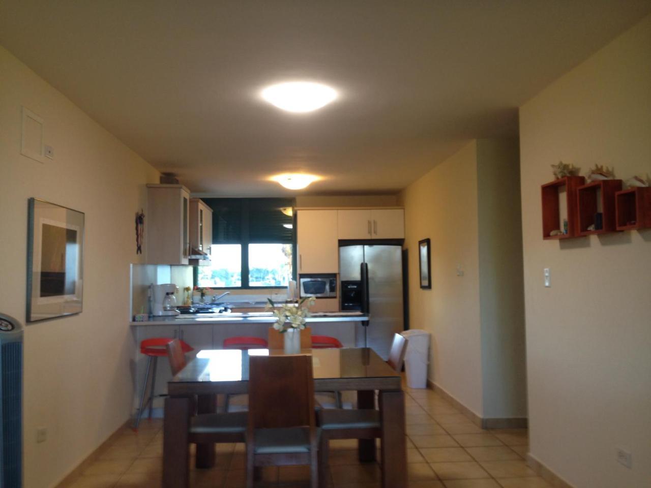 Apartment Aquatika Beachfront And Rainforest Views *