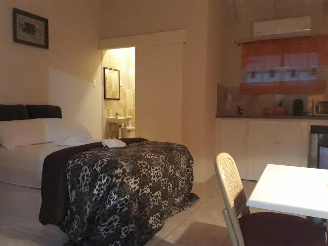 Apartment Haven House