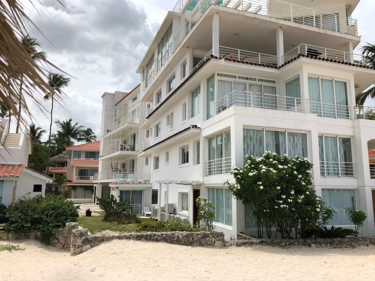 Coral Private & 4*