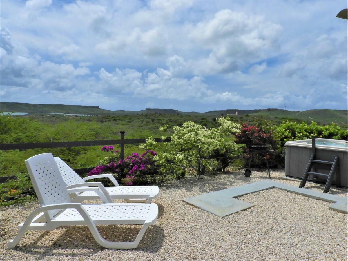 Amazing View Bungalows Curacao Barber