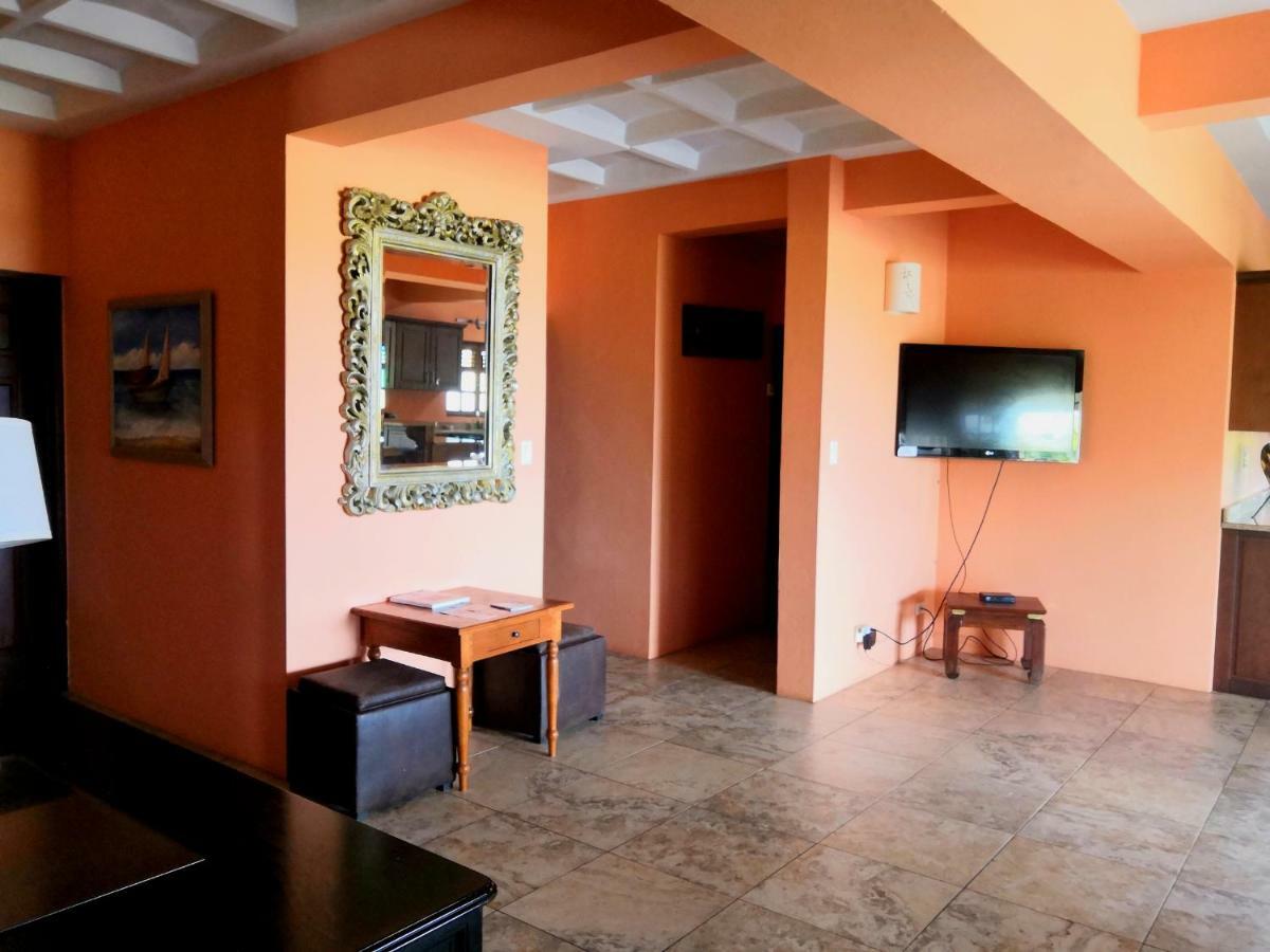 Touloulou Aparthotel English Harbour