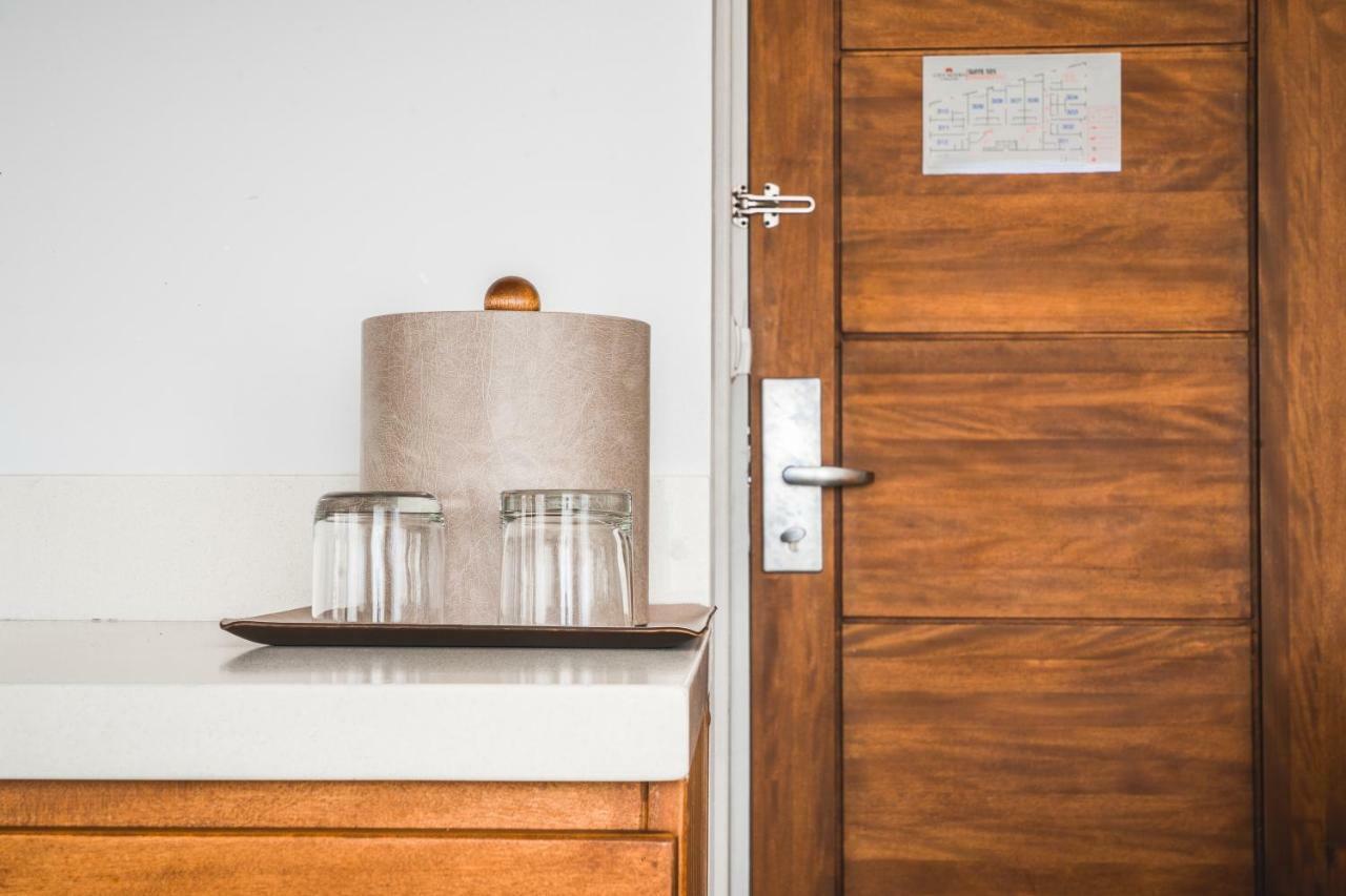City Suites & Beach Hotel
