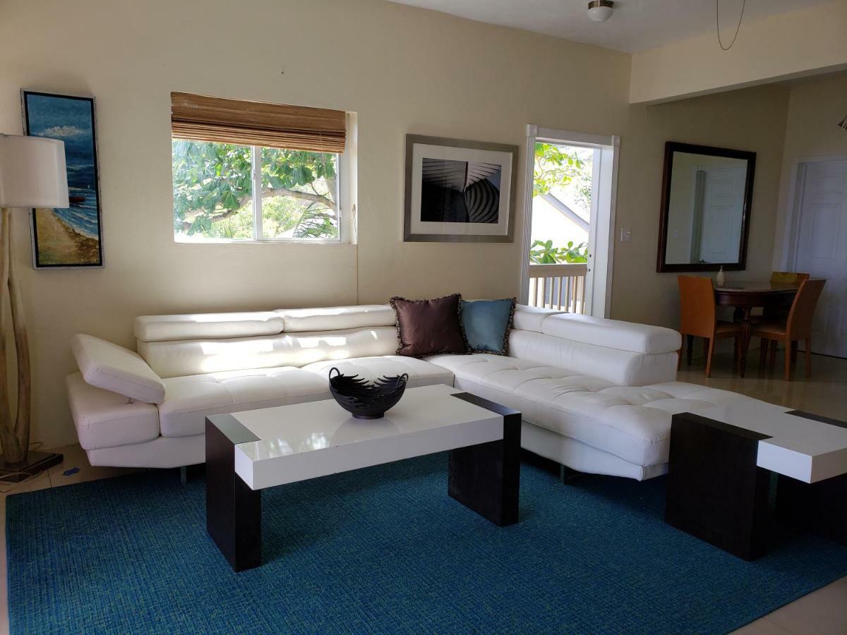 Indigo Sunny 1br In Private Gated Estate Apartment Charlotte Amalie