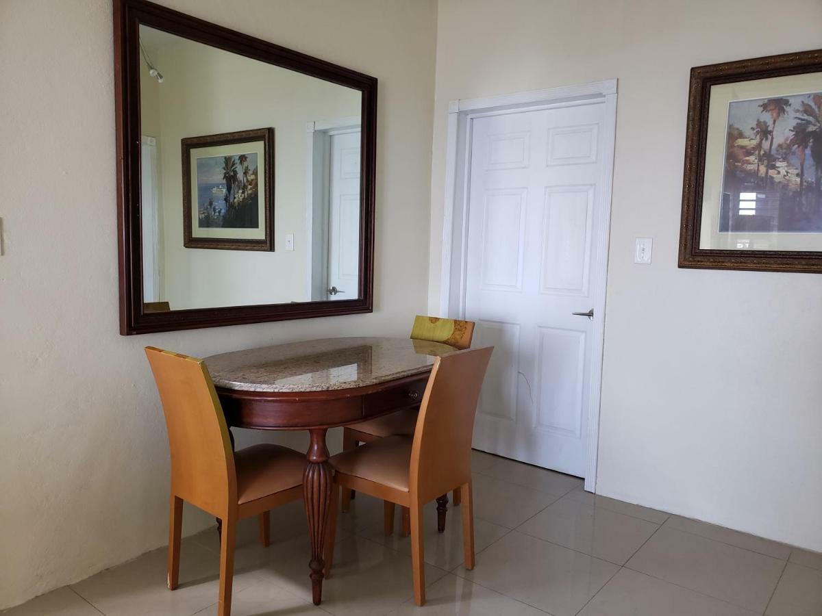 Apartment Indigo Sunny 1br In Private Gated Estate Charlotte Amalie