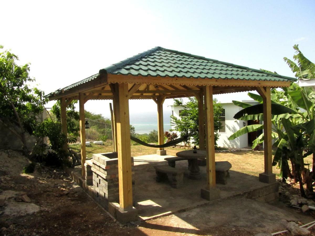 Sunshine Lodge: Your Away From Casa de férias Montego Bay