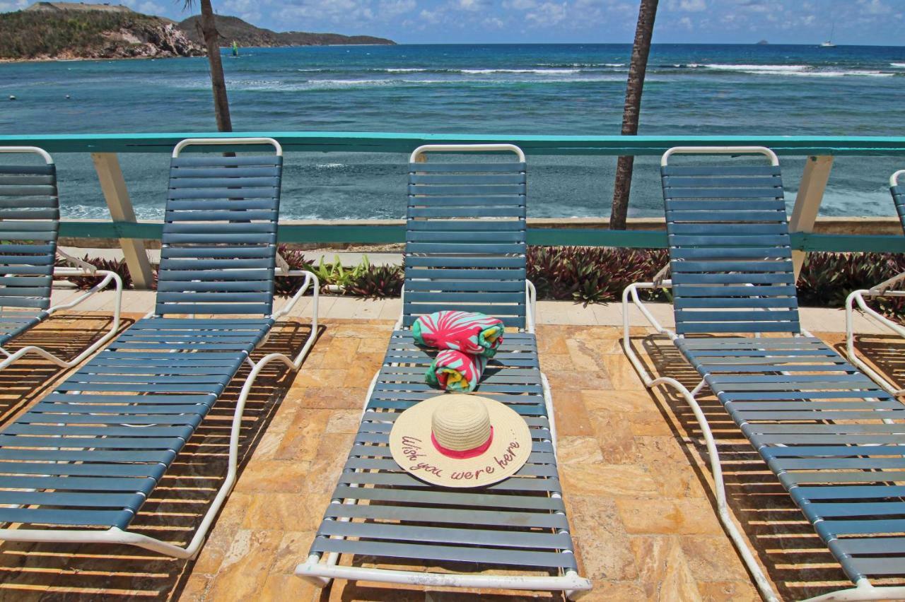 Oceanfront Watergate Villas & * Bolongo
