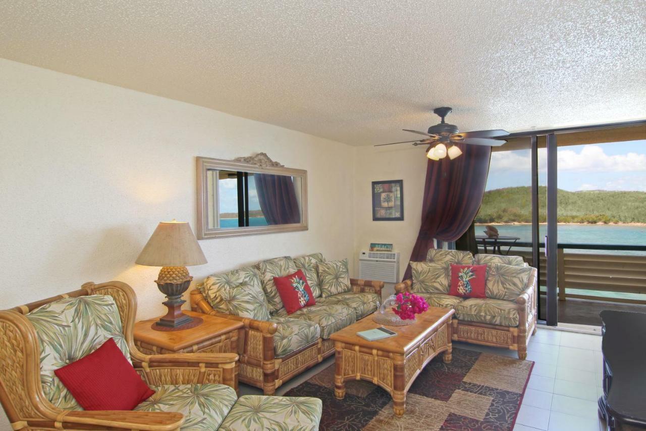 Oceanfront Watergate Villas & Apartamento *