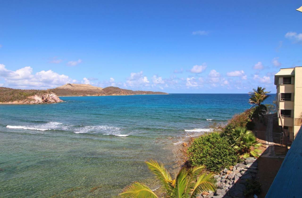 Oceanfront Watergate Villas & Bolongo