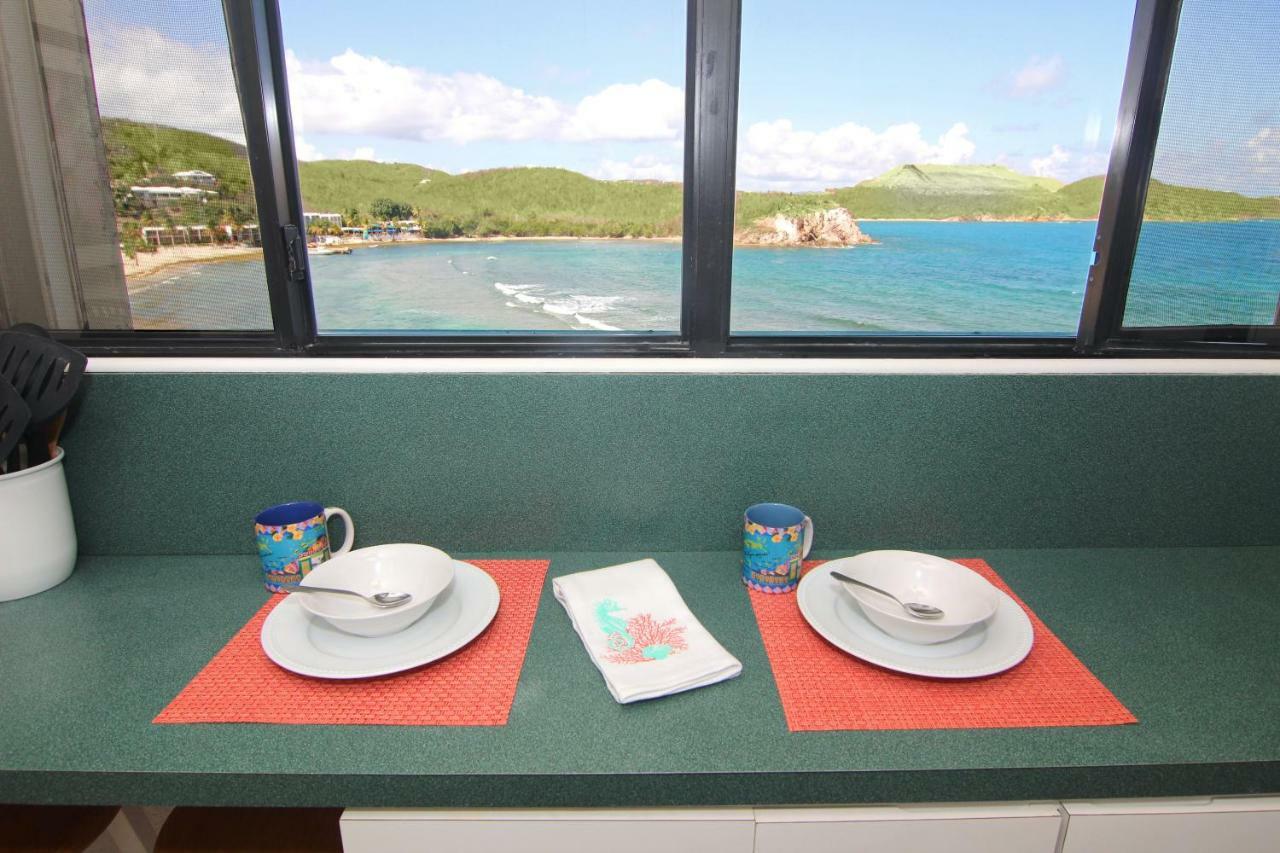 Oceanfront Watergate Villas &