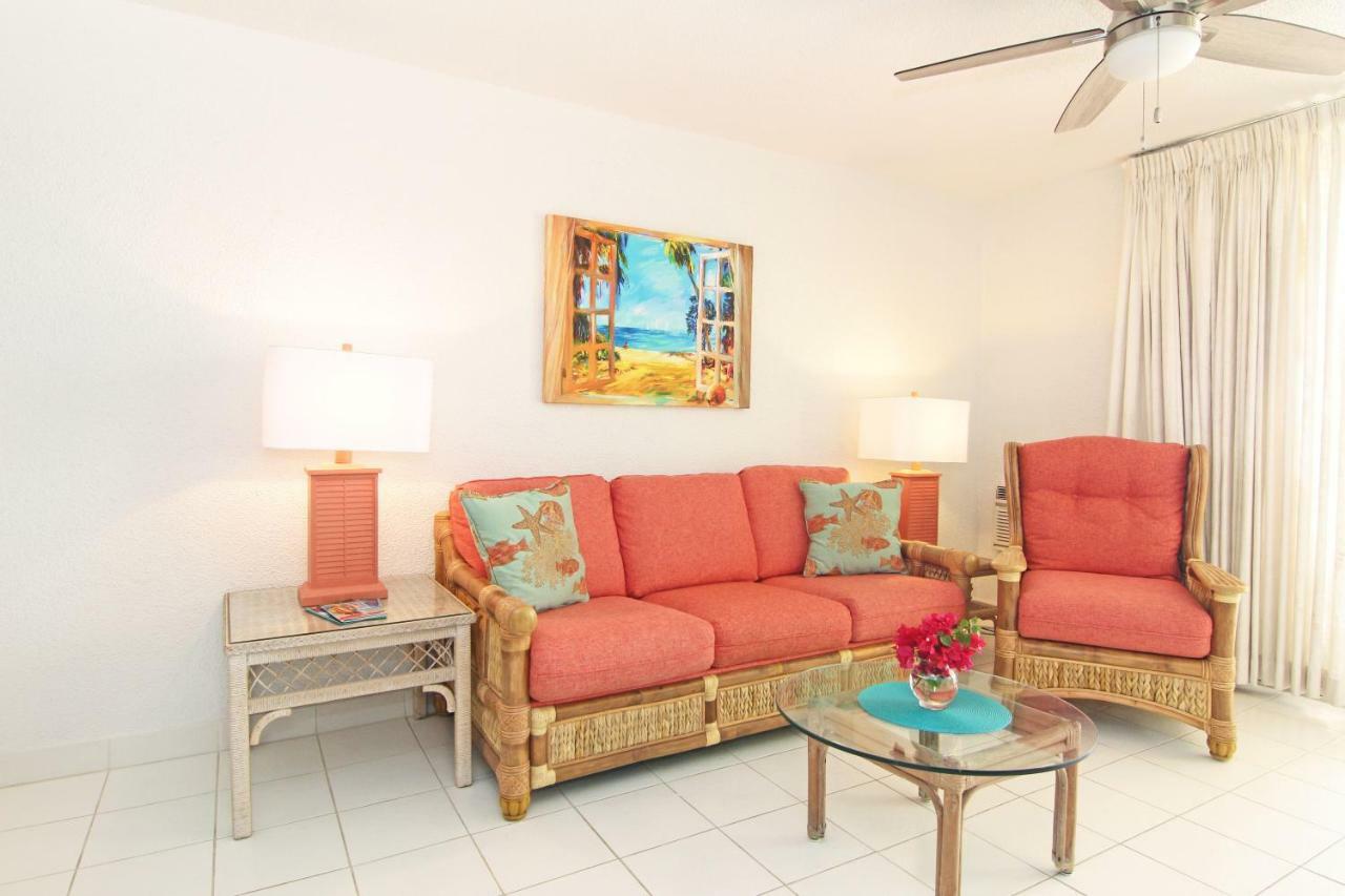 Oceanfront Watergate Villas & Apartamento Bolongo