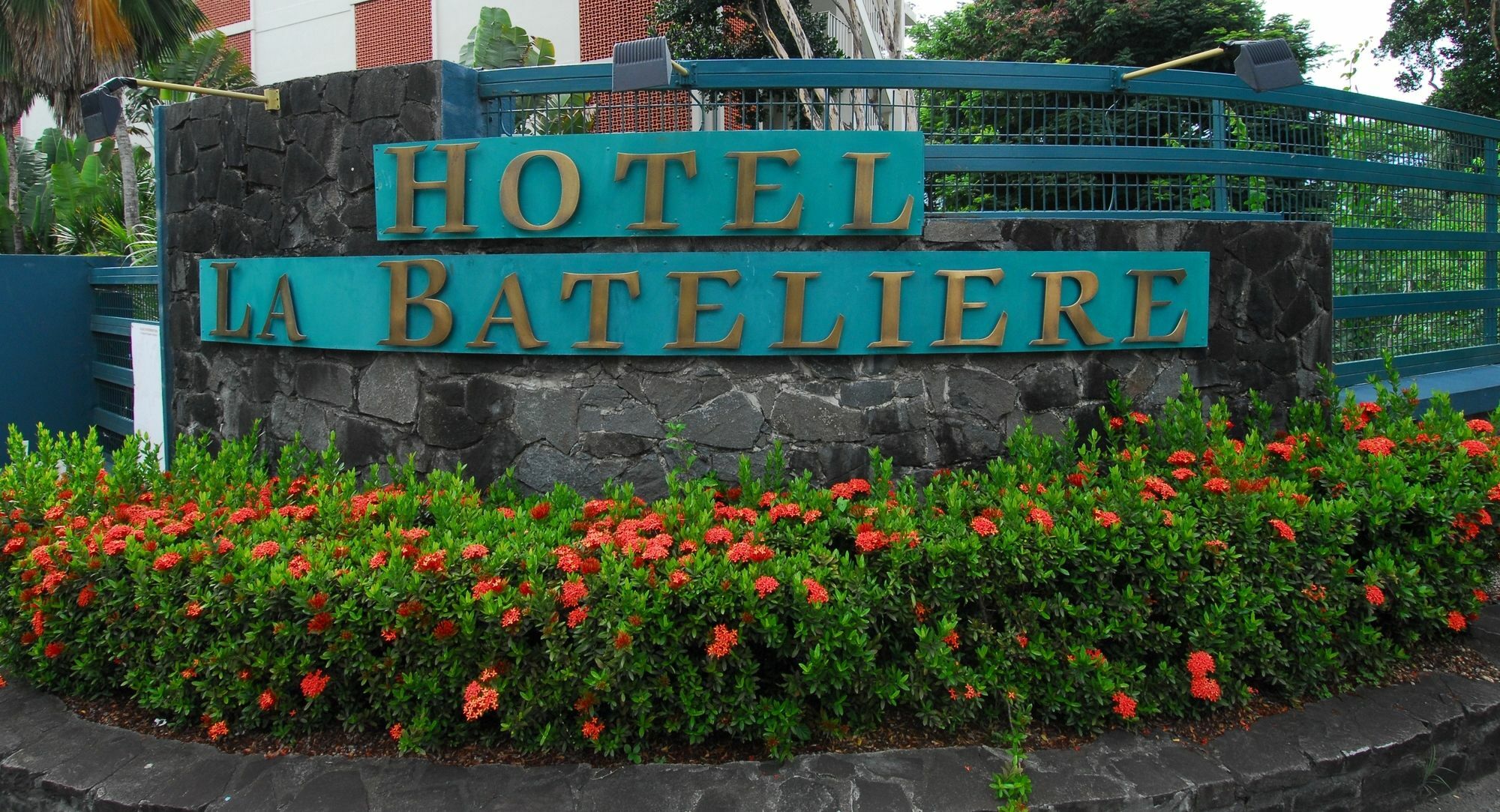 La Bateliere Hotel