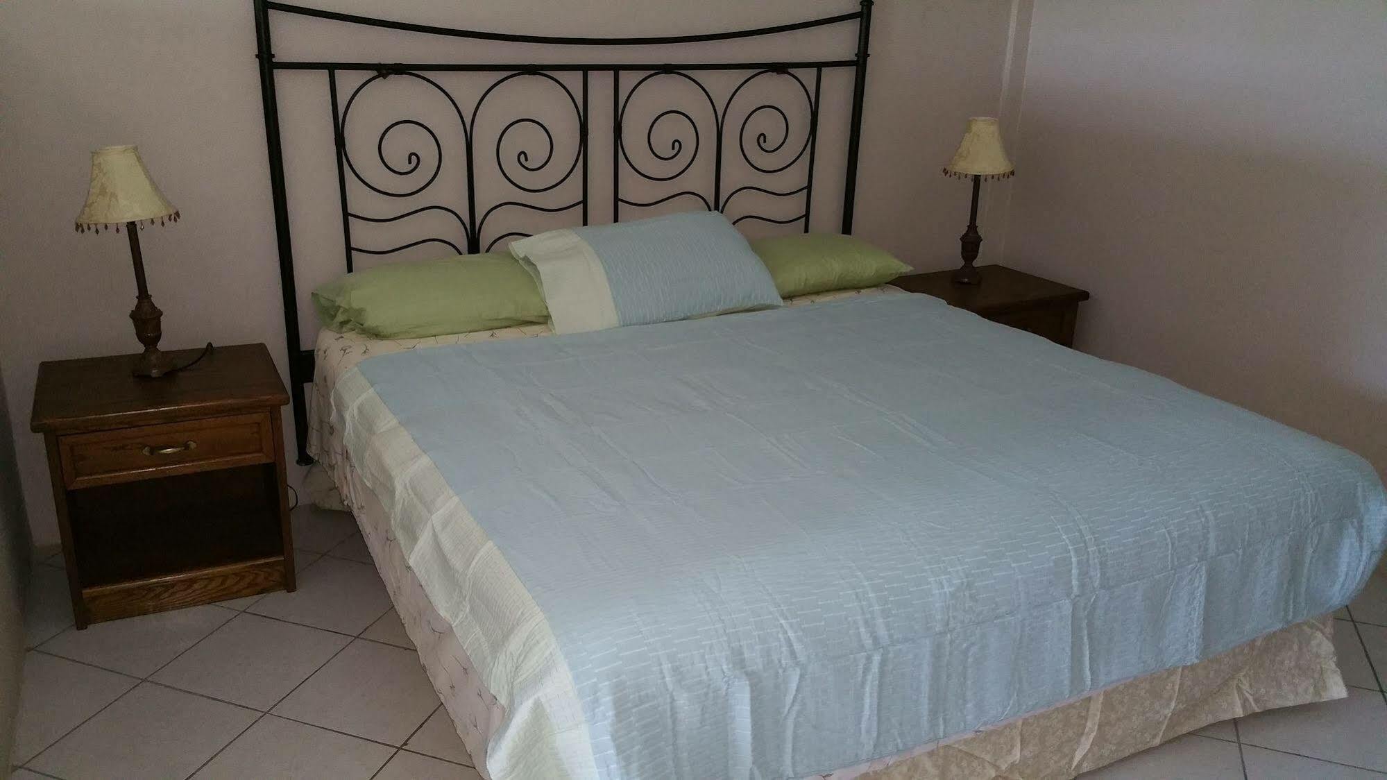 Hotel Sea Glass Place 3*